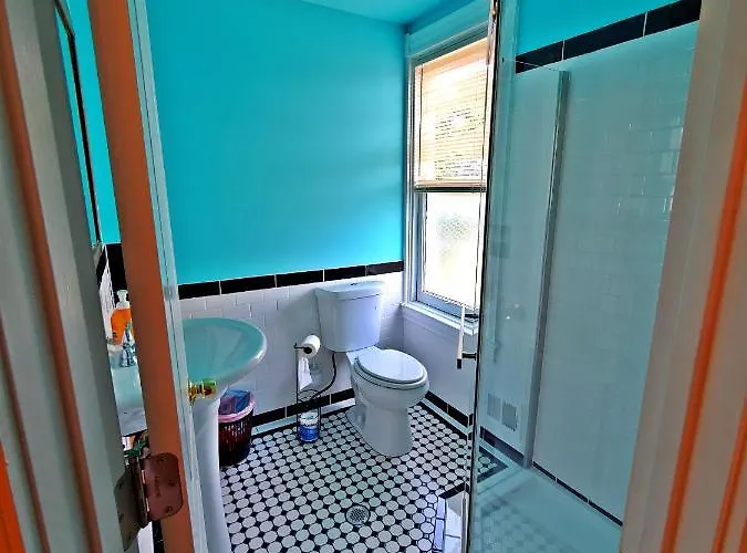 Point Breeze Bed & Breakfast 4*