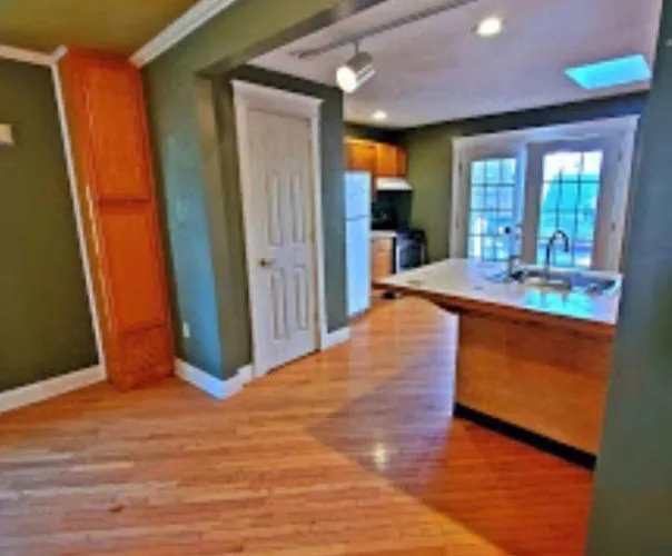 Point Breeze Bed & Breakfast