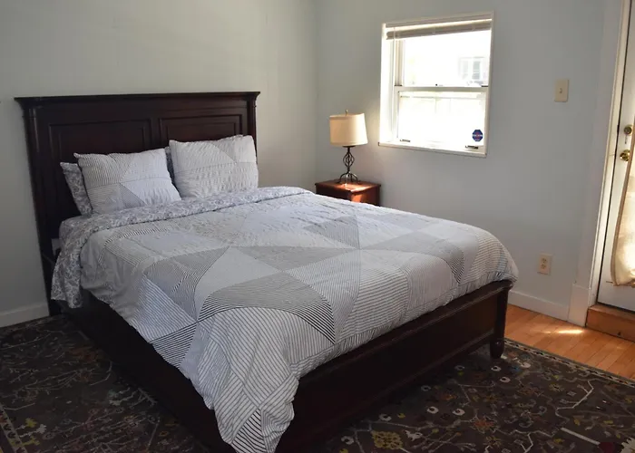 Point Breeze 4* Pittsburgh