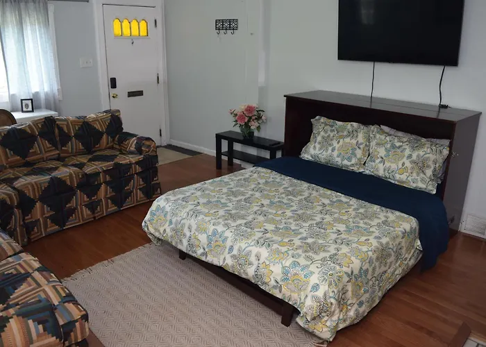 Bed & Breakfast Point Breeze 4*