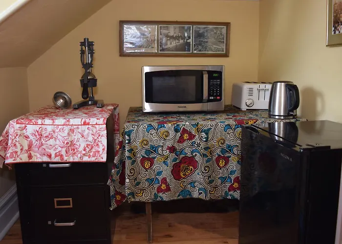 Bed & Breakfast Point Breeze 4*